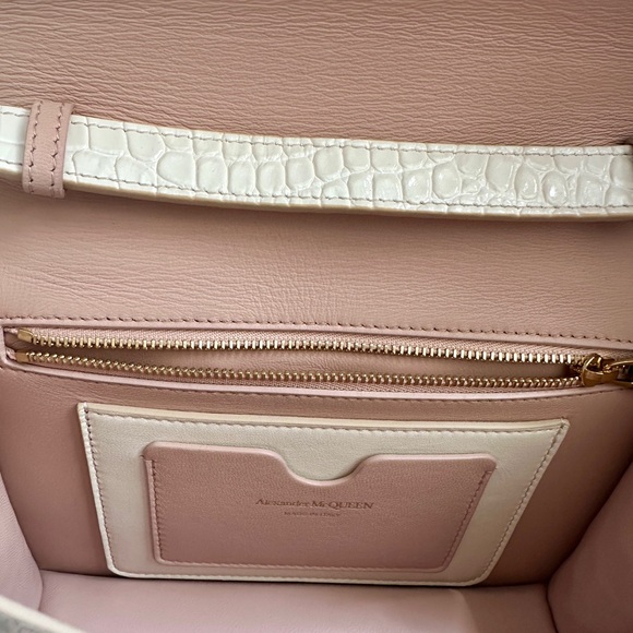 Alexander McQueen bag Crocodile Pattern - Picture 8 of 8